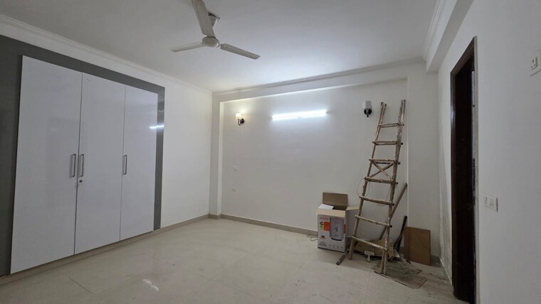 Room, saket 3 Bedroom 1200 Sq.Ft. Builder Floor In Saket Delhi 9546674