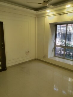 Office Space For Sale in Goldwin Ganpati Gunjan