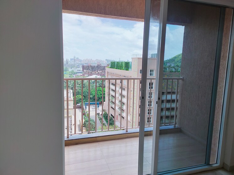 Balcony, godrej-green-vistas 2 Bedroom 641 Sq.Ft. Apartment In Mahalunge Pune 9546642