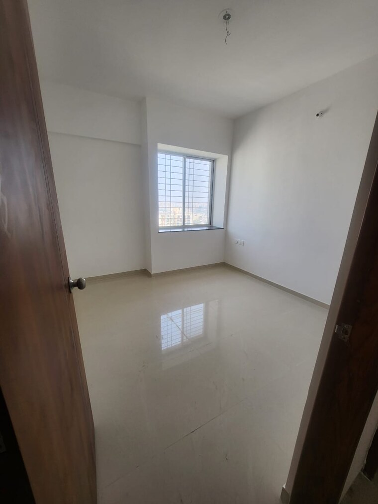 Bedroom, dynamic-imperia-plus 2 Bedroom 1000 Sq.Ft. Apartment In Pisoli Pune 9546727