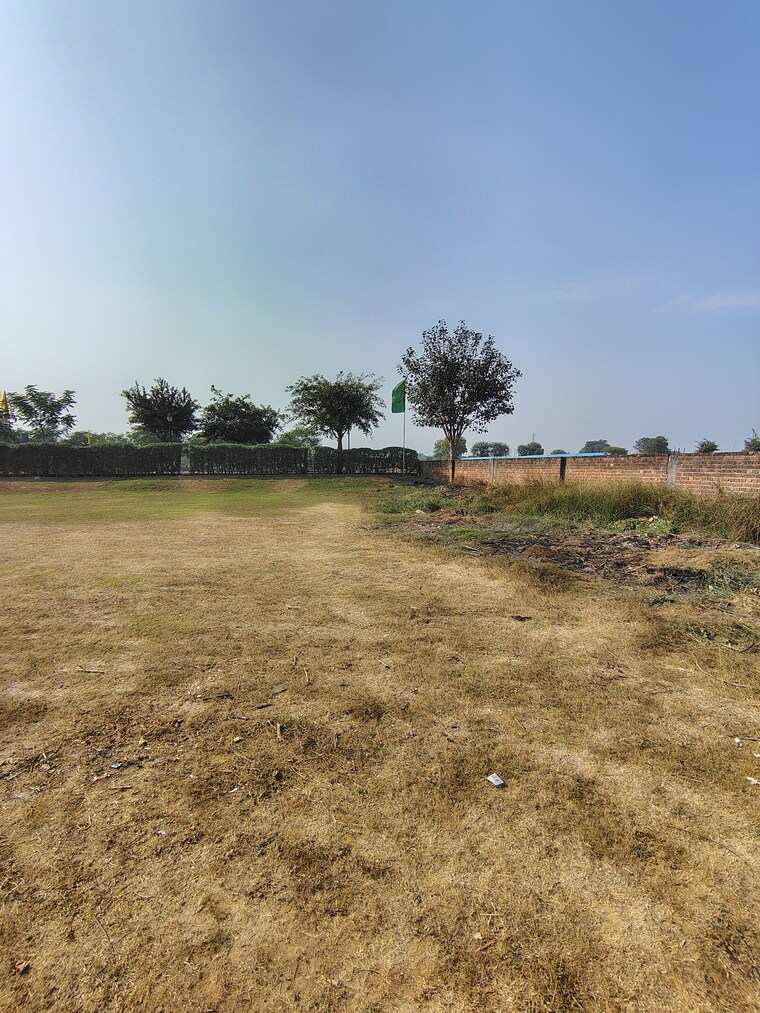 Garden, sector 97  936 Sq.Ft. Plot In Sector 97 Faridabad 9383505