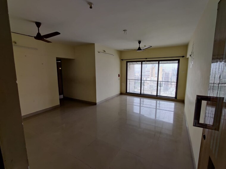 Room, vastu-tower 3 Bedroom 1200 Sq.Ft. Apartment In Malad West Mumbai 9546857