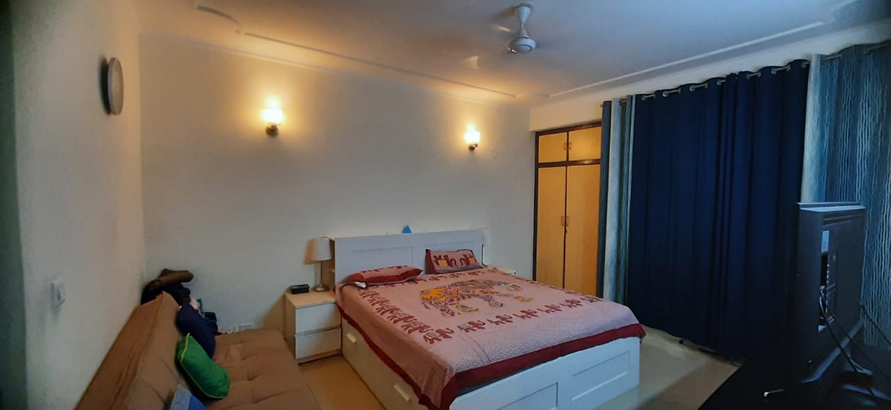 2 BHK + Pooja Room Apartment For Rent in Piyush Heights