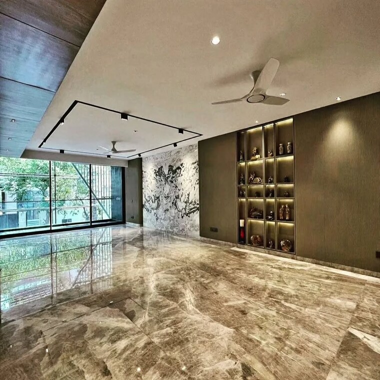 Room, sr-homes-gurgaon 6+ Bedroom 400 Sq.Ft. Builder Floor In Sector 41 Gurgaon 9546897