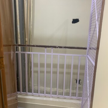 Bathroom in 1 RK Builder Floor at Katwaria Sarai – for Rent