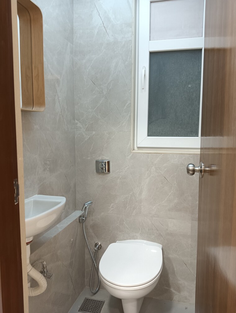 Bathroom, raghav-ananta 2 Bedroom 585 Sq.Ft. Apartment In Vikhroli East Mumbai 9546893