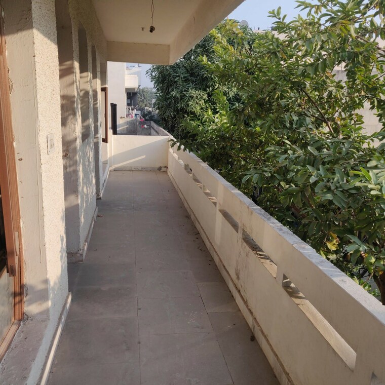 Balcony, sector 21 3 Bedroom 400 Sq.Yd. Villa In Sector 21 Panchkula 9546923