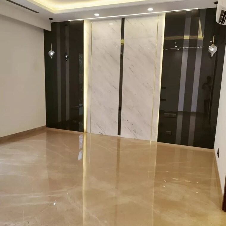 Room, bhim-garh-kheri 5 Bedroom 400 Sq.Ft. Builder Floor In Sector 3 Gurgaon 9546972