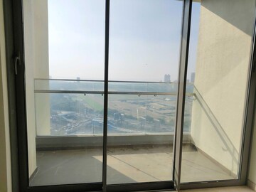 Furnished Amenities in 3 BHK Apartment at Piramal Mahalaxmi, Mahalaxmi – for Rent