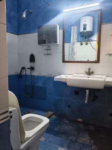 Attached Bathroom in 3 BHK Apartment at New Ashok Nagar – for Rent