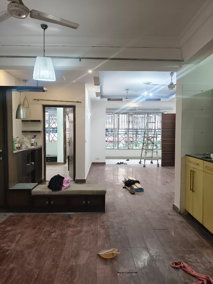 Living Room, new ashok nagar 3 Bedroom 1500 Sq.Ft. Apartment In New Ashok Nagar Delhi 9547002