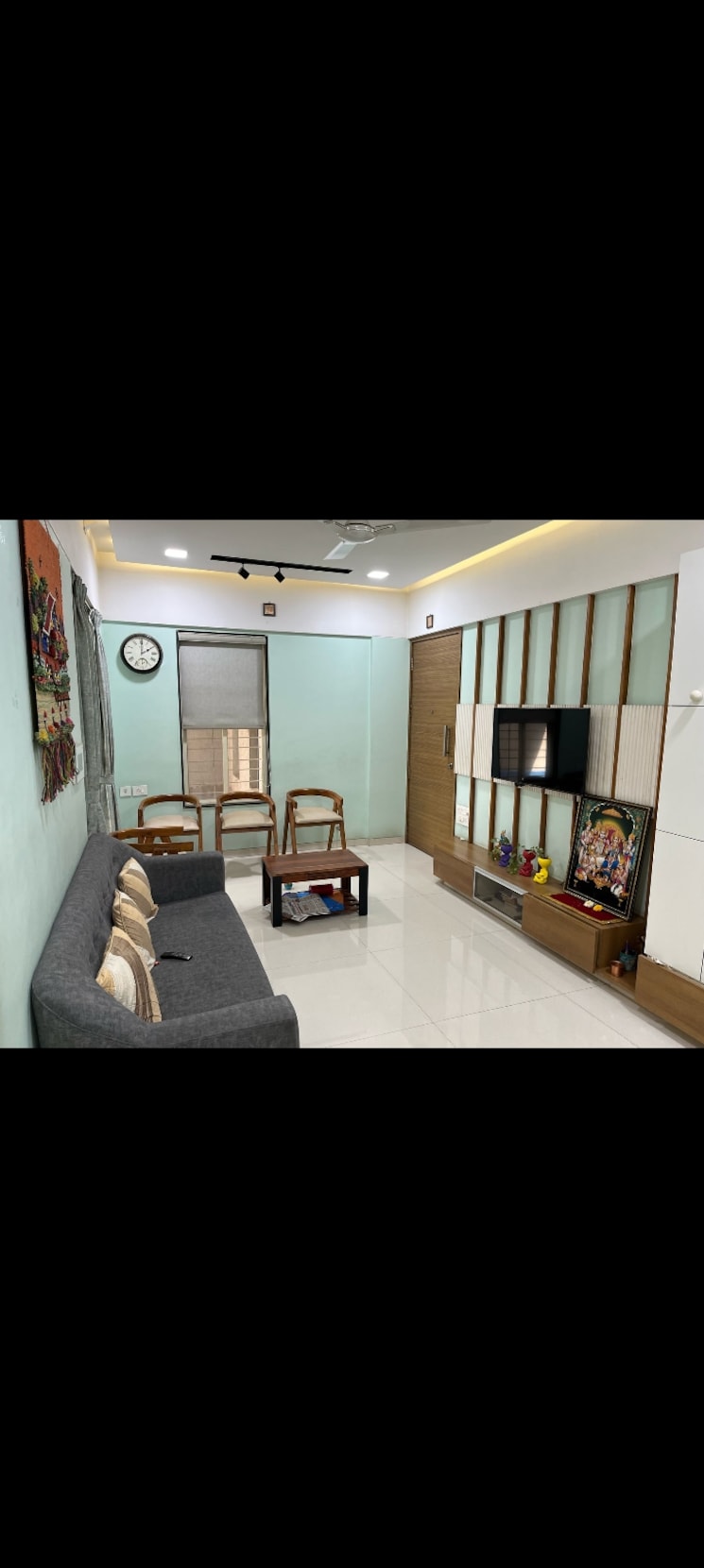 Living Room, welworth-bluescapes 2 Bedroom 1000 Sq.Ft. Apartment In Anand Nagar Pune 9547007