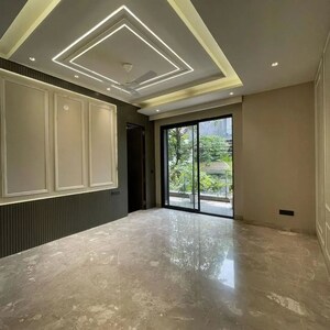 Room in 4 BHK Builder Floor at Vijay Park Gurgaon, Sector 8 – for Sale