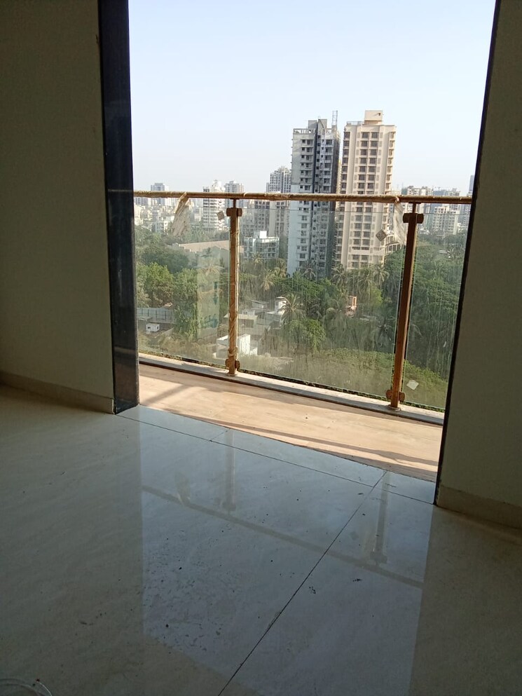 Room, mhada-sector-r3 3 Bedroom 1000 Sq.Ft. Apartment In Goregaon West Mumbai 9547051