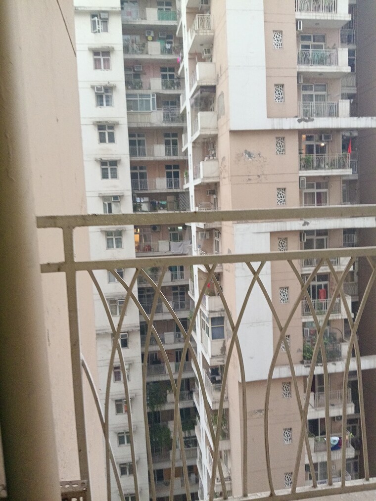 Balcony, mahagun-mywoods 2 Bedroom 935 Sq.Ft. Apartment In Sector 16c Greater Noida Greater Noida 9547092