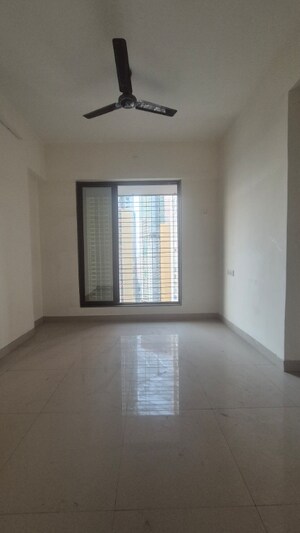 2 BHK Apartment For Rent in Bhatia Esspee Towers, Borivali East