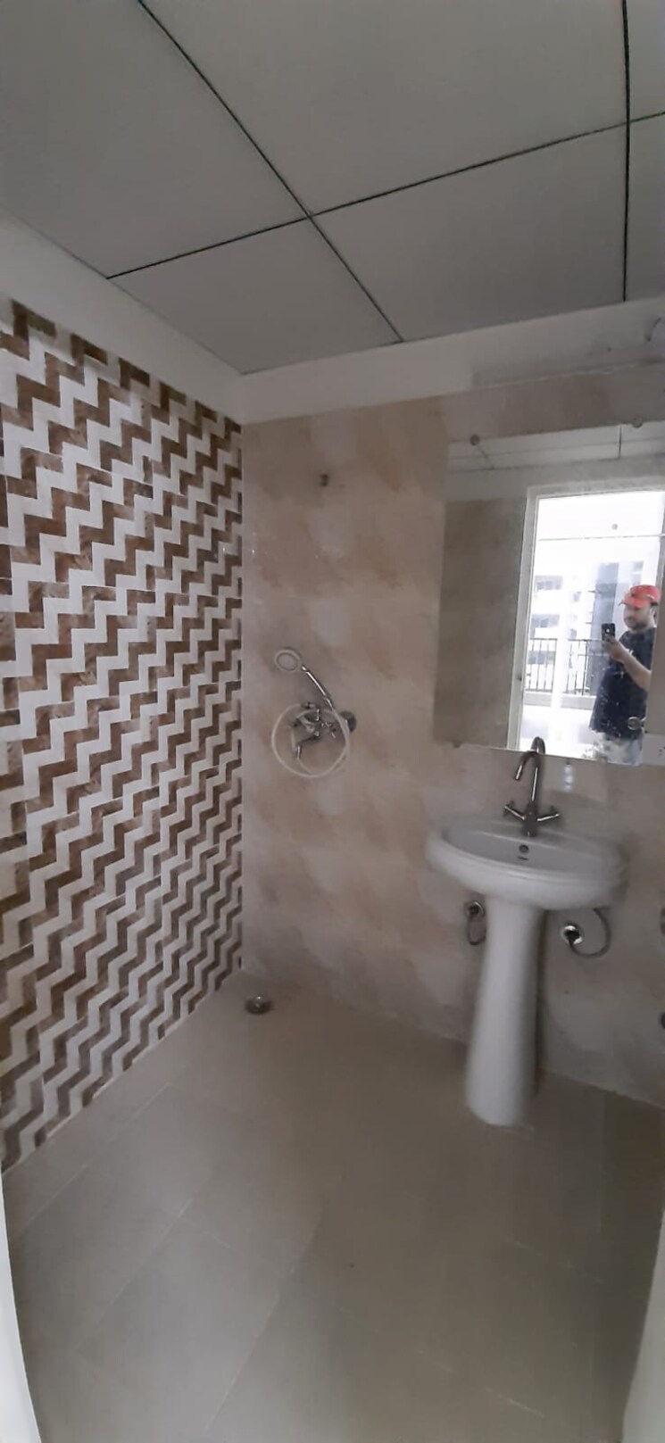 Bathroom, gaur-city-2-14th-avenue 2 Bedroom 1040 Sq.Ft. Apartment In Sector 16c Greater Noida Greater Noida 9547100