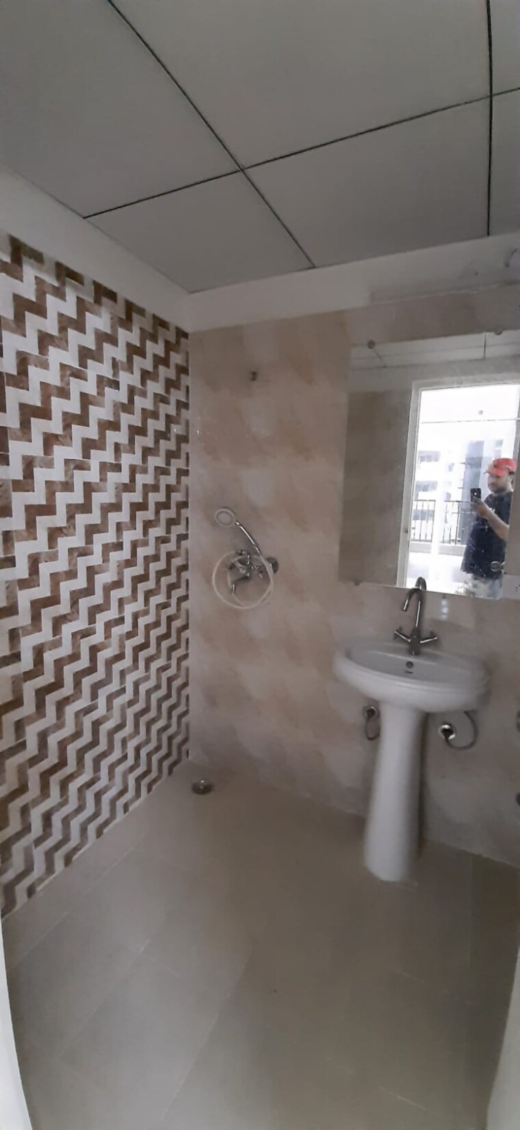 Bathroom, gaur-city-2-14th-avenue 2 Bedroom 1040 Sq.Ft. Apartment In Sector 16c Greater Noida Greater Noida 9547100