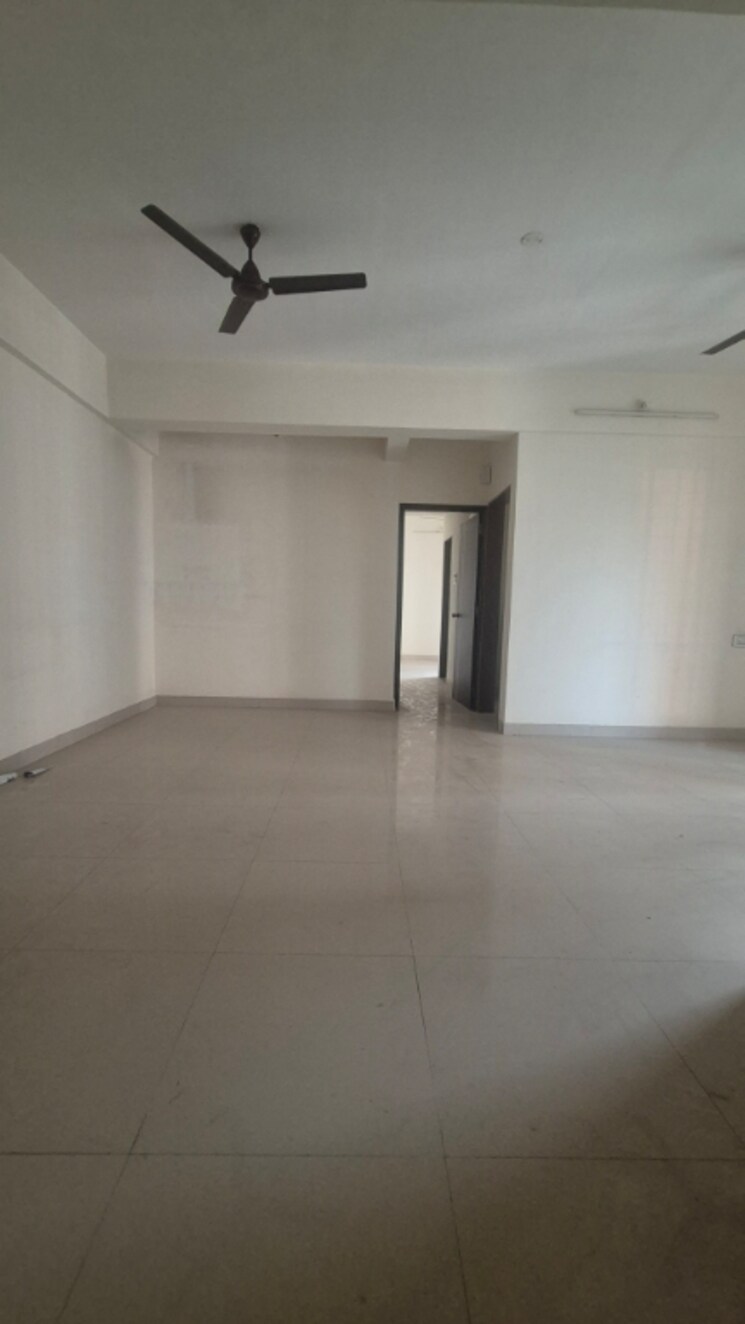 Room, bhatia-esspee-towers 2 Bedroom 750 Sq.Ft. Apartment In Borivali East Mumbai 9547143