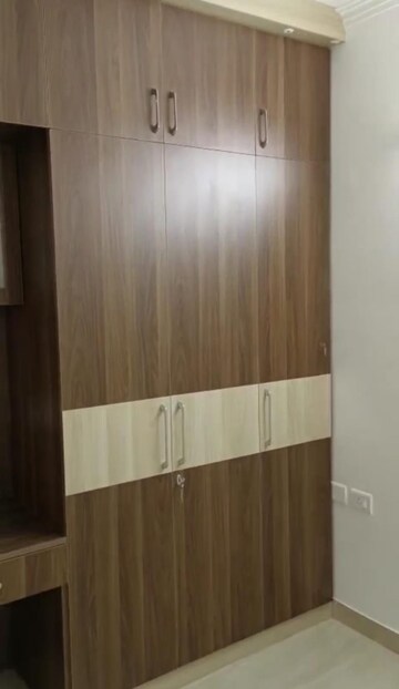 Furnished Amenities in 3 BHK Apartment at Gaur City 2 - 14th Avenue, Sector 16c Greater Noida – for Rent