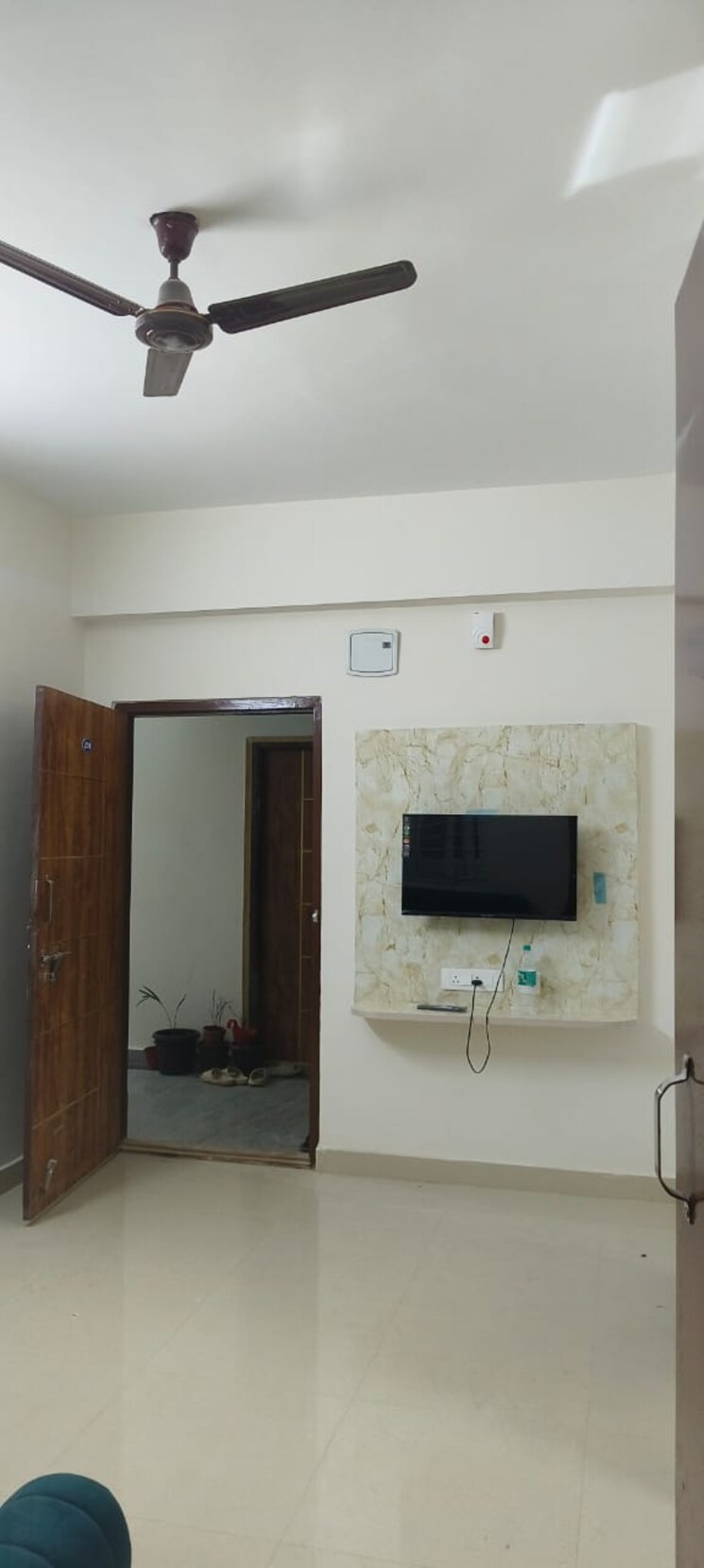 Room, kondapur 1 Bedroom 741 Sq.Ft. Apartment In Kondapur Hyderabad 9547154