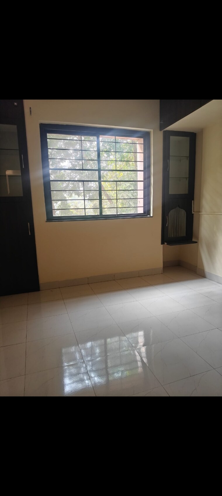 Room, daulat-nagar 2 Bedroom 840 Sq.Ft. Apartment In Anand Nagar Pune 9547181