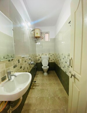 Bathroom in 1 BHK Apartment at Kondapur – for Rent