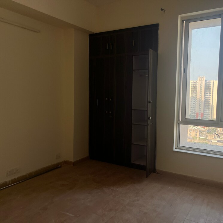 Room, unitech-escape 3 Bedroom 2066 Sq.Ft. Apartment In Rosewood City Gurgaon 9547194