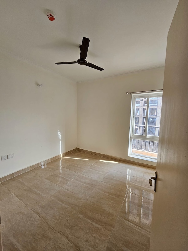 Room, gaur-city-7th-avenue 3 Bedroom 1450 Sq.Ft. Apartment In Sector 4 Greater Noida Greater Noida 9547189