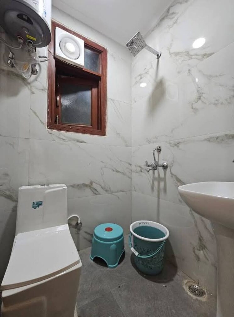 Bathroom, saket 2 Bedroom 800 Sq.Ft. Builder Floor In Saket Delhi 9547309
