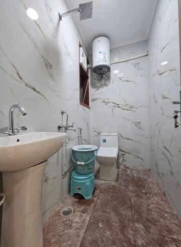 Bathroom in 2 BHK Builder Floor at Saket – for Rent