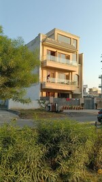 2 BHK 1000 Sq.Ft. Builder Floor in Aerocity