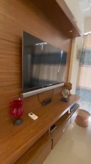 Furnished Amenities in 2 BHK Apartment at Puri Pratham, Sector 84 – for Rent