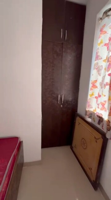 Furnished Amenities in 2 BHK Apartment at Puri Pratham, Sector 84 – for Rent