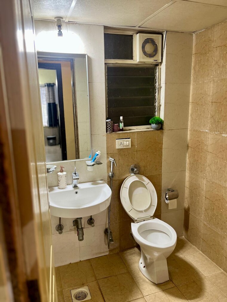 Bathroom, naiknavare-mystique-moods 2 Bedroom 1150 Sq.Ft. Apartment In Viman Nagar Pune 9547300