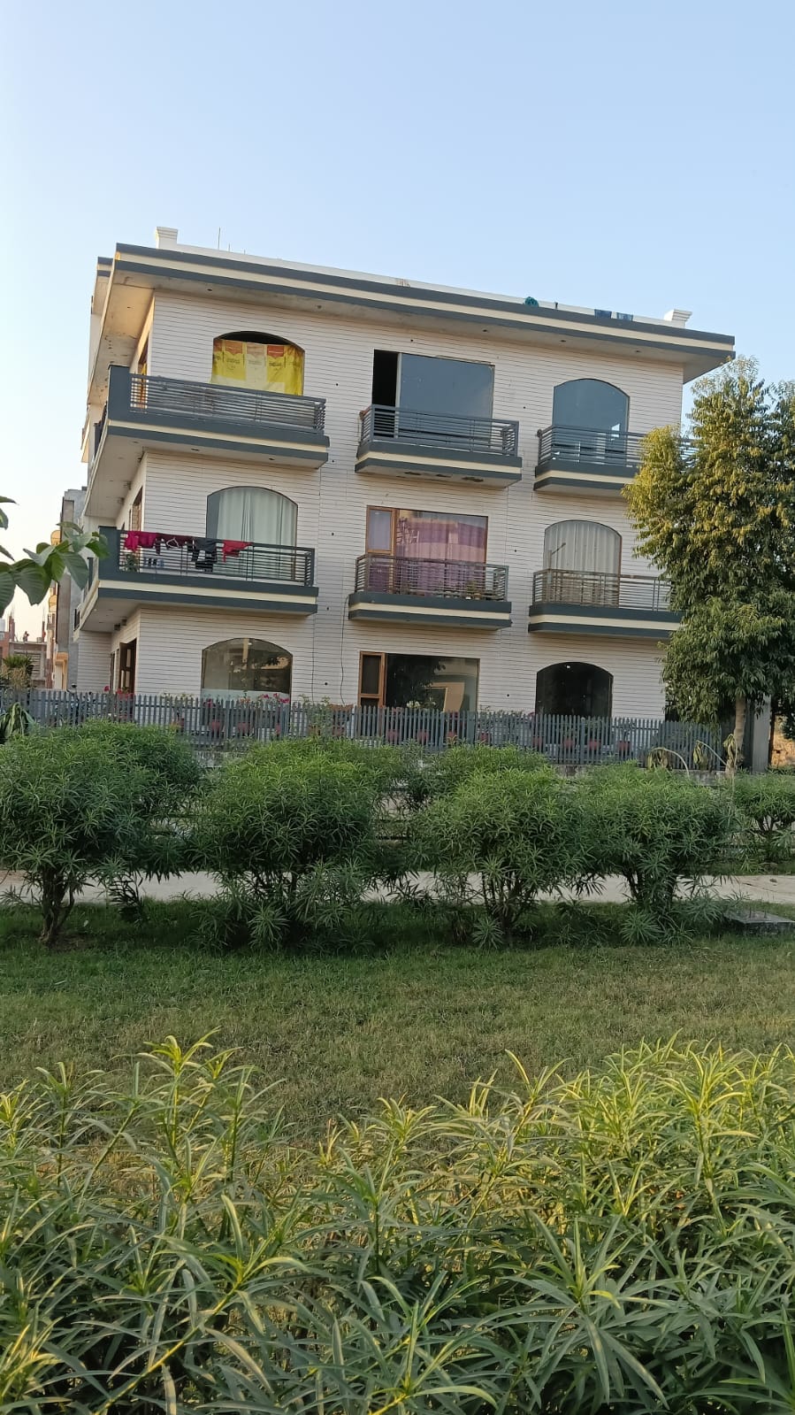 2 BHK Builder Floor For Rent in Aerocity