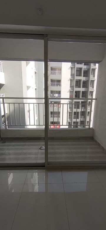 Room in 2 BHK Apartment at Saheel Itrend Waterfront, Ravet – for Rent