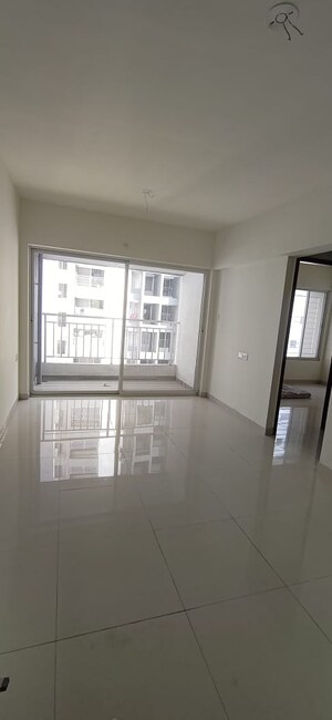 Room in 2 BHK Apartment at Saheel Itrend Waterfront, Ravet – for Rent