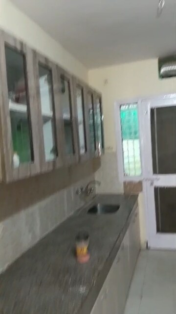 Kitchen in 3 BHK Builder Floor at Rps Palms, Sector 88 – for Rent