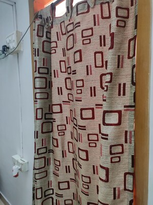 Floor Plan in 2 BHK Apartment at Bandra West – for Rent