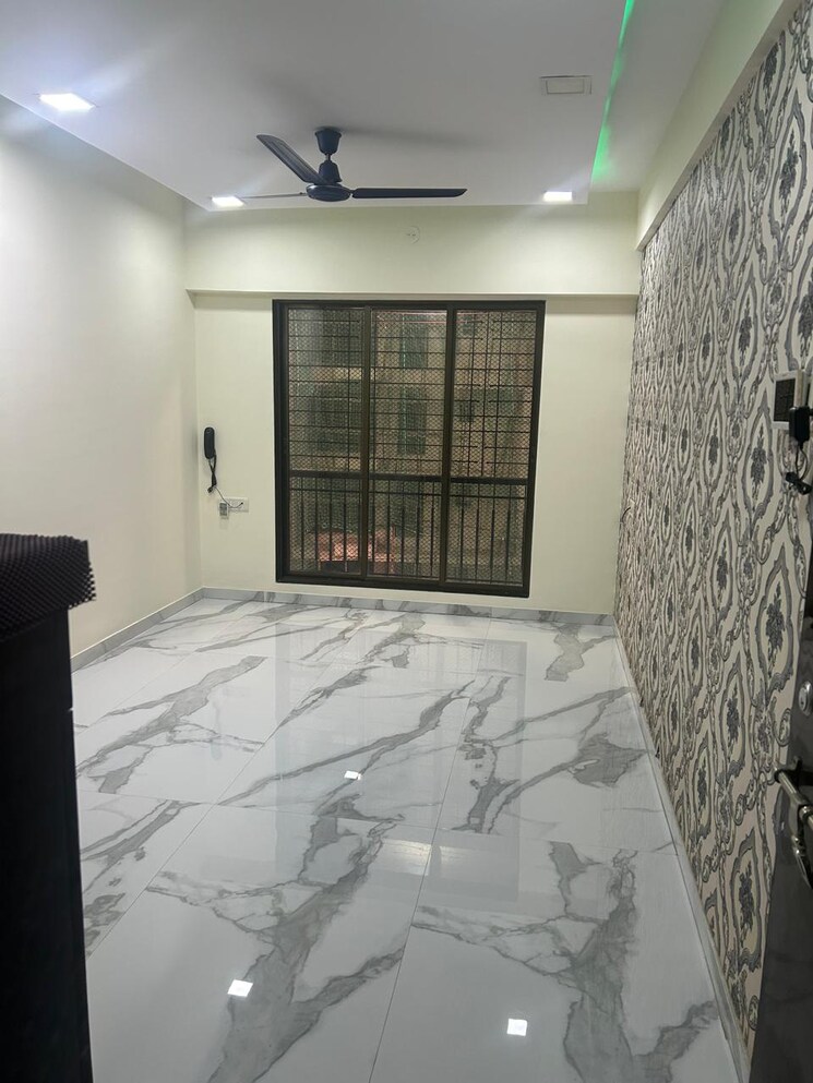 Bedroom, rna-n-g-silver-spring 2 Bedroom 525 Sq.Ft. Apartment In Mira Road Thane 9547494