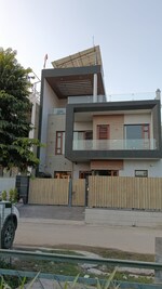 2 BHK 1000 Sq.Ft. Builder Floor in Aerocity