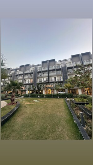 3 BHK Apartment – Exterior View View at Smart World Orchard, Sector 61 - for Rent