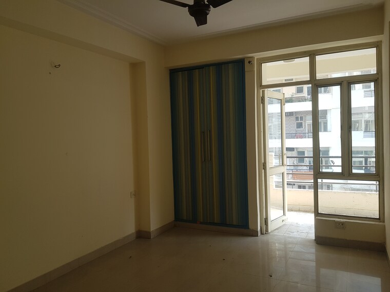 Room, ramprastha-pearl-court 2 Bedroom 1300 Sq.Ft. Apartment In Vaishali Sector 7 Ghaziabad 9547784