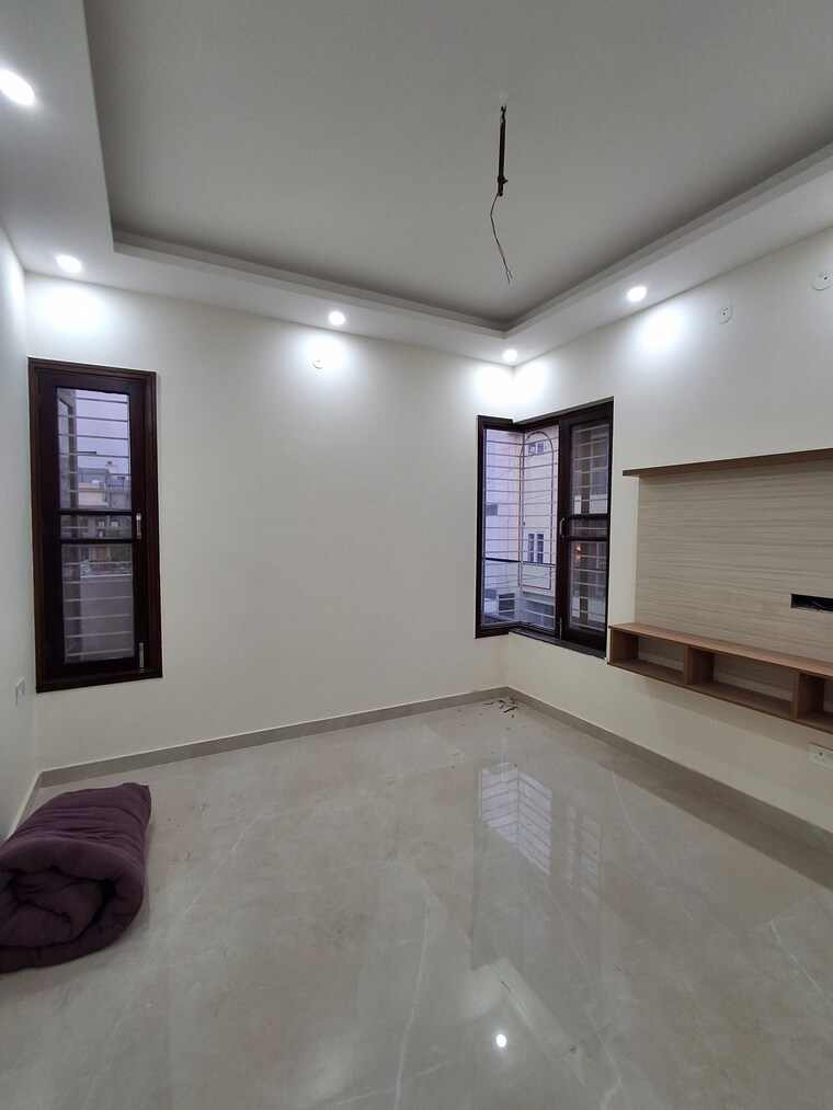 Room, gms road 3 Bedroom 130 Sq.Yd. Independent House In Gms Road Dehradun 9547451