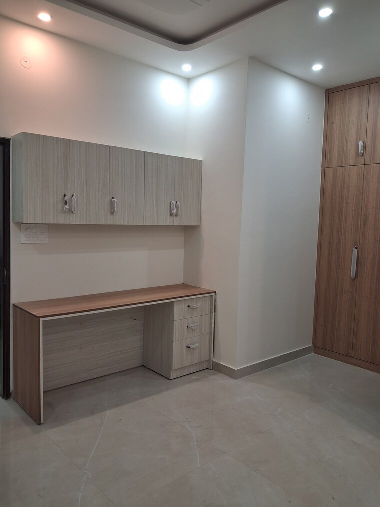 Room, gms road 3 Bedroom 130 Sq.Yd. Independent House In Gms Road Dehradun 9547451