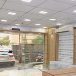 650 Sq.Ft. Showroom in Commercial Blg