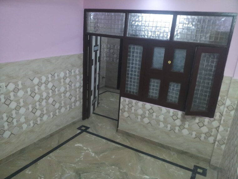Kitchen, mayur vihar 1.5 Bedroom 450 Sq.Ft. Builder Floor In Mayur Vihar Delhi 9547619