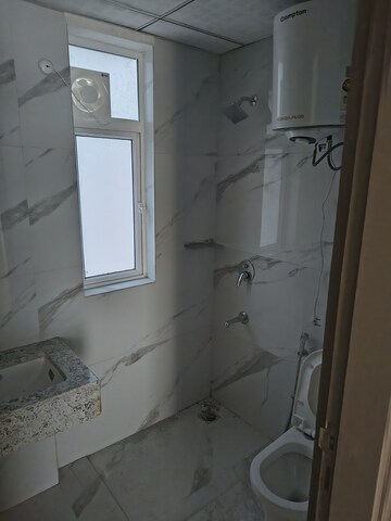 Team Area in 3 BHK Apartment at M3M Soulitude, Sector 89 – for Rent