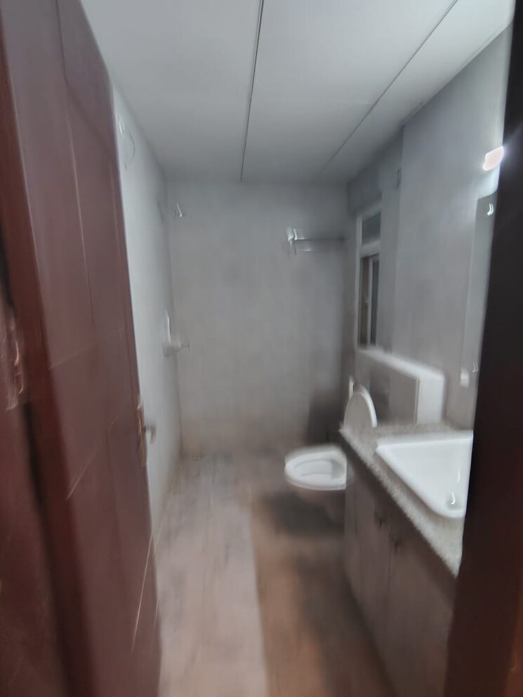 Bathroom, mapsko-mount-ville 3 Bedroom 1620 Sq.Ft. Apartment In Sector 79 Gurgaon 9547731
